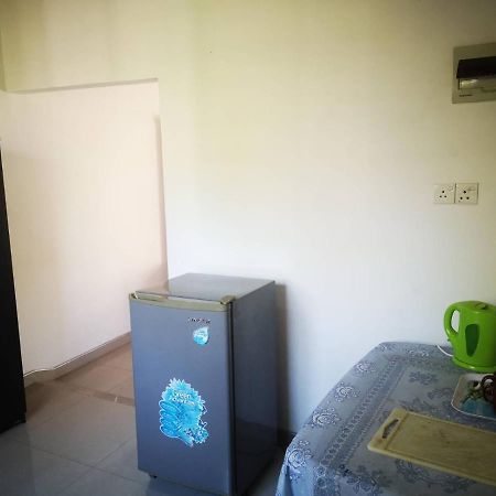 Sithu Guesthouse Bentota Exterior photo