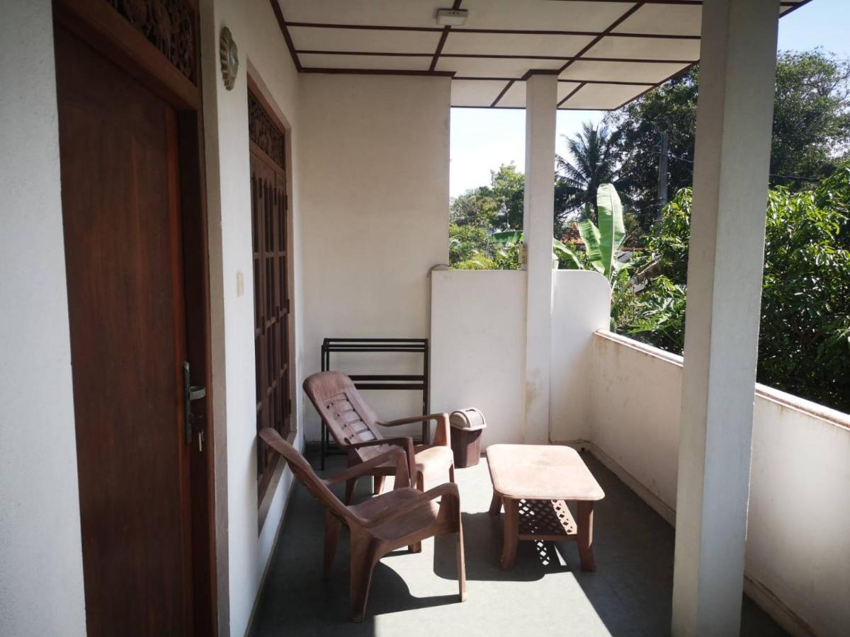 Sithu Guesthouse Bentota Exterior photo